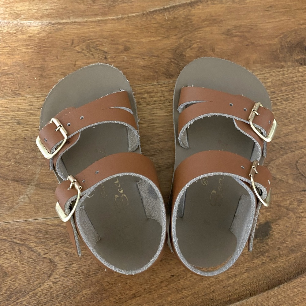 Salt water sandals size 3